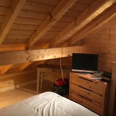 Le Chalet Bonascre 샬레 옥스레테르메스